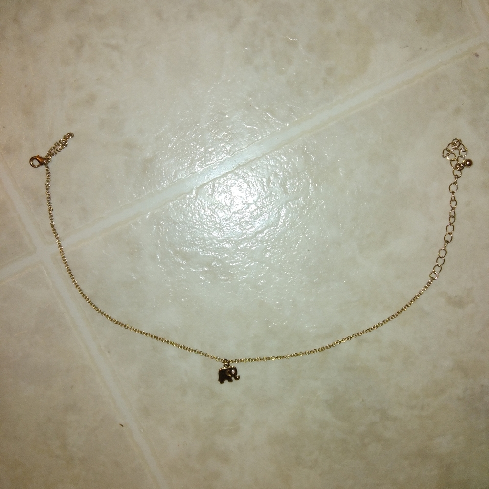 Elephant Necklace - Picture 2 of 2